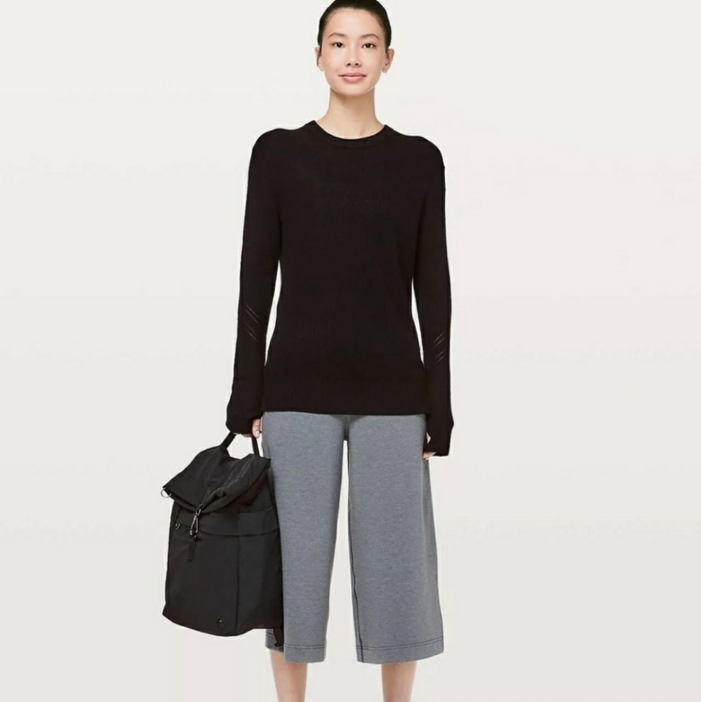 lululemon athletica Wide-Leg Cropped Pants in Gray